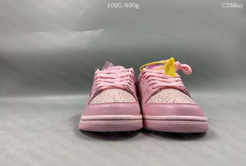 NIKE DUNK TRIPLE PINK 3