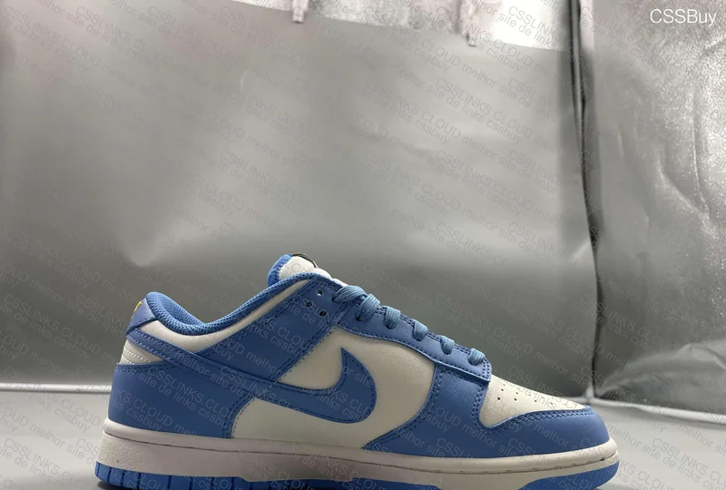 Nike dunk unc