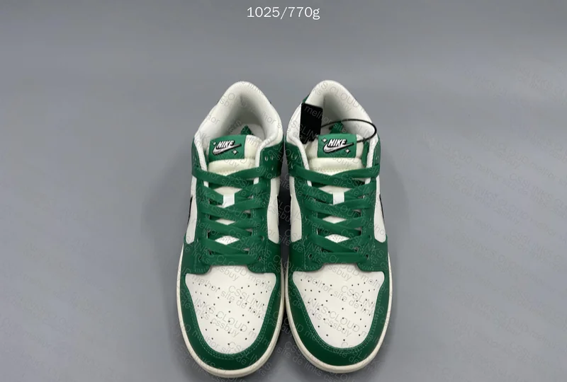 Nike Dunk Green