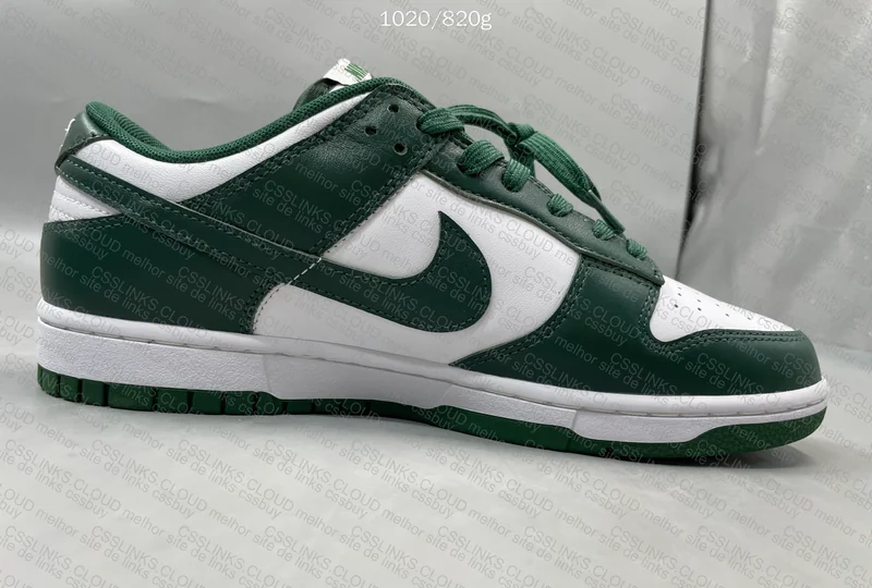 Nike Dunk Green Michigan State 4