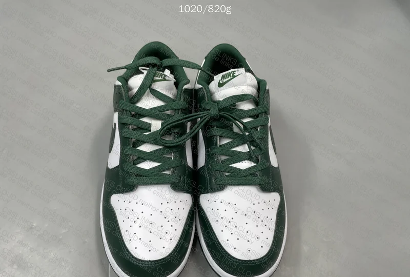 Nike Dunk Green Michigan State 5