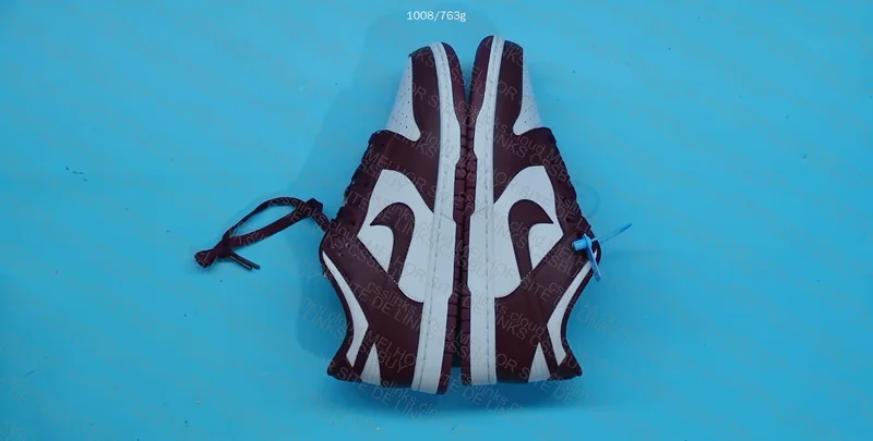 Nike Dunk Wine 3