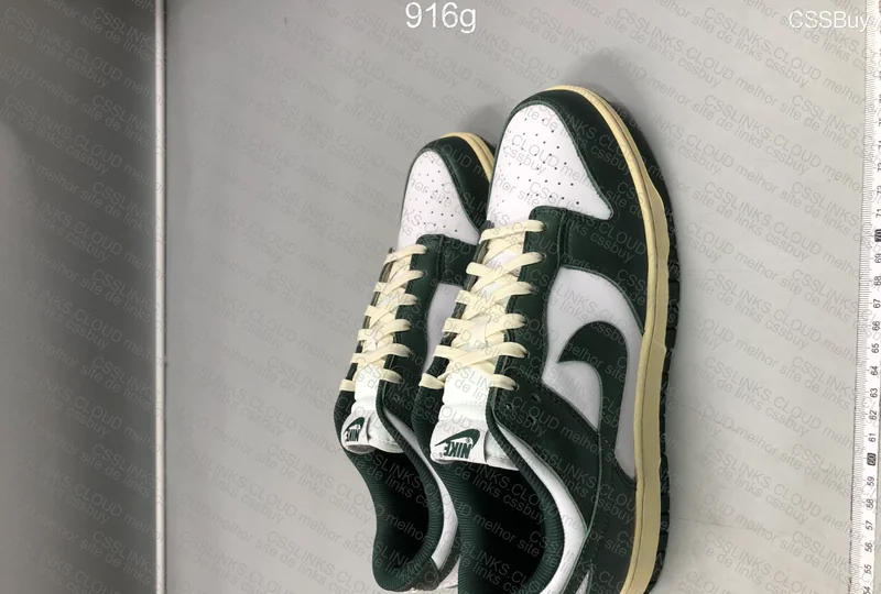 Nike Dunk Vintage Green