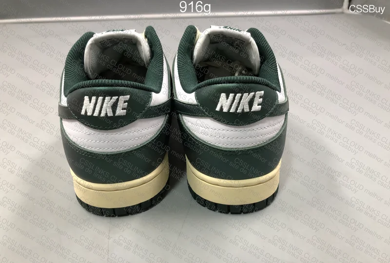 Nike Dunk Vintage Green 2