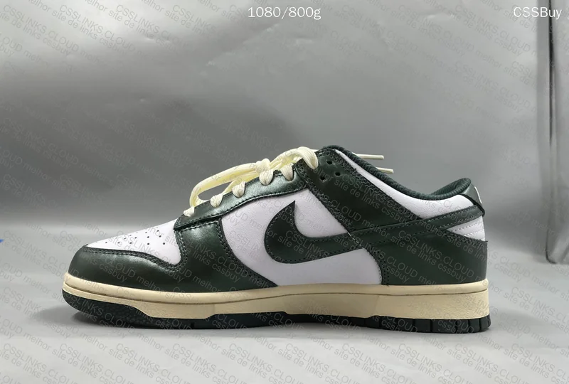 nike dunk vintage green 5