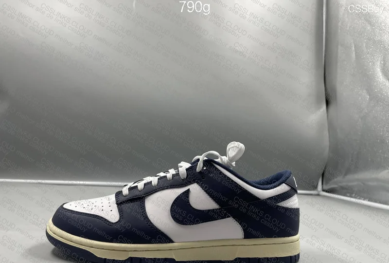 Nike Dunk Vintage Navy