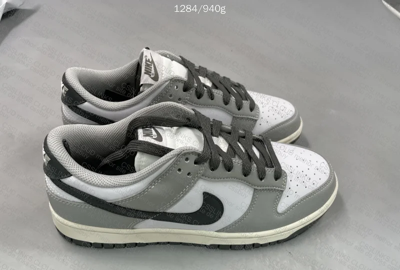 NIKE DUNK VT