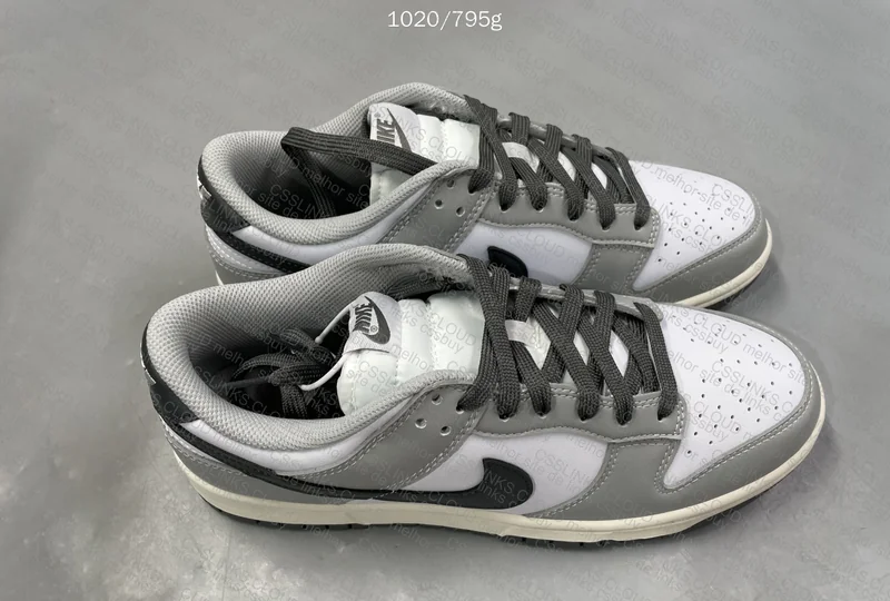 Nike Dunk VT