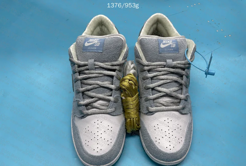 Nike Dunk x Sean Cliver (ajuda ai rapaziada) 4