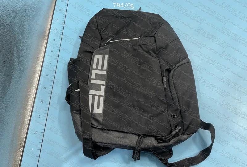 Nike Elite (bag) 3