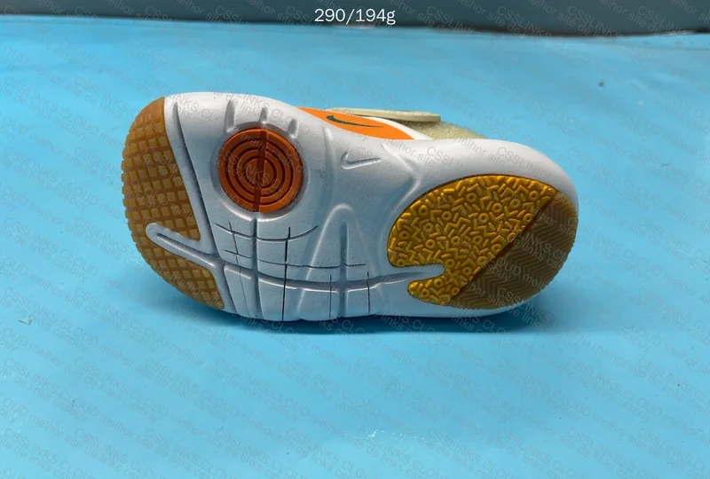 Nike Flex Advance Kids 6
