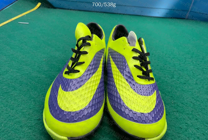 Nike Hypervenom Society 4