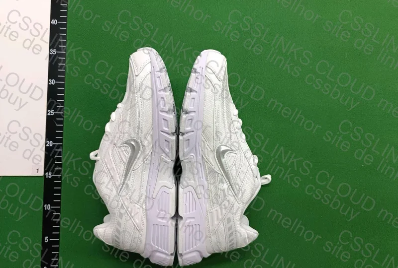 Nike Initiator Colgate 5