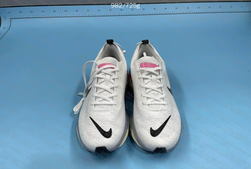 Nike invencible 3