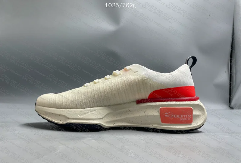NIKE INVINCIBLE 3 4