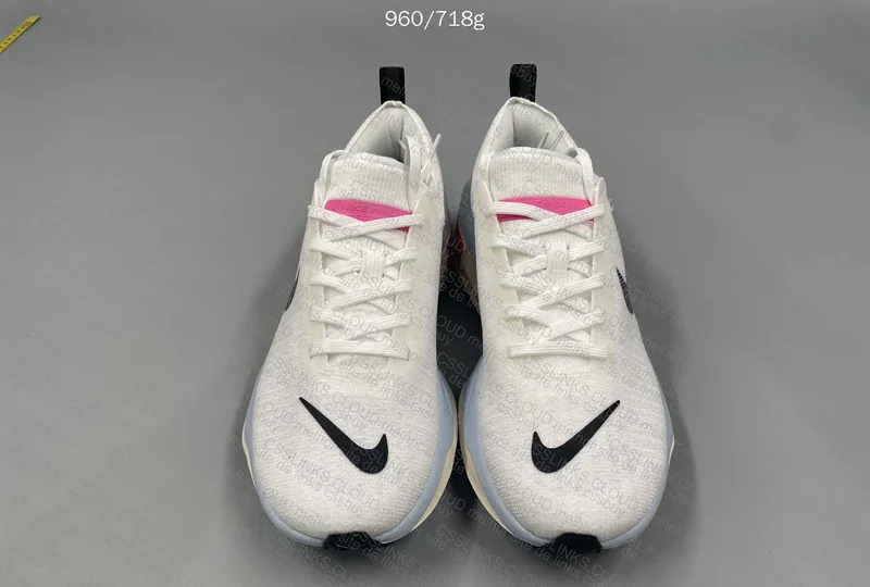 Nike Invincible Run 3