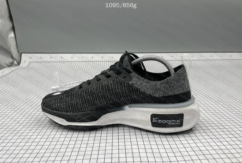 Nike invincible run 3 4