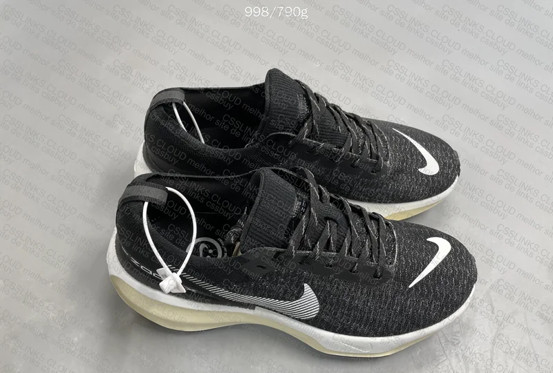 Nike Invincible Run 3 with Measurement, Brick?