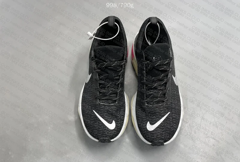 Nike Invincible Run 3 with Measurement, Brick? 3