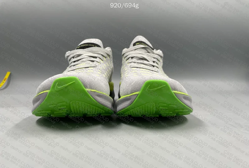 Nike Invincible Run 4 3
