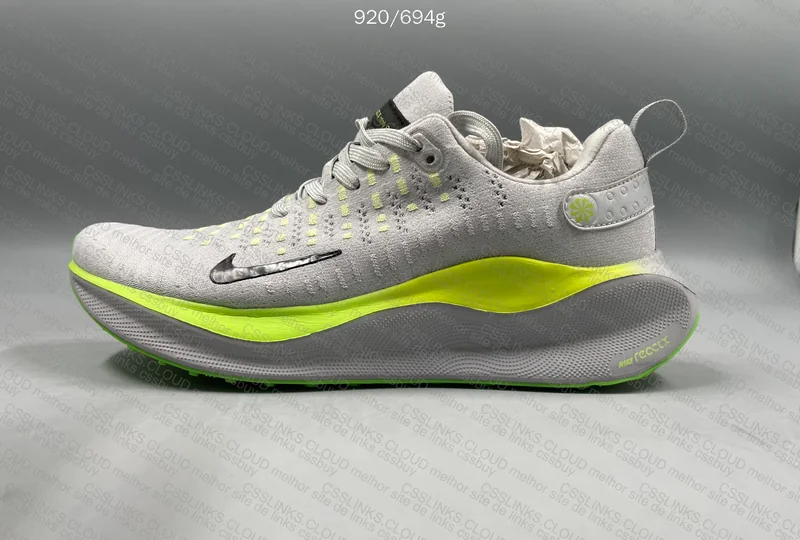 Nike Invincible Run 4 6