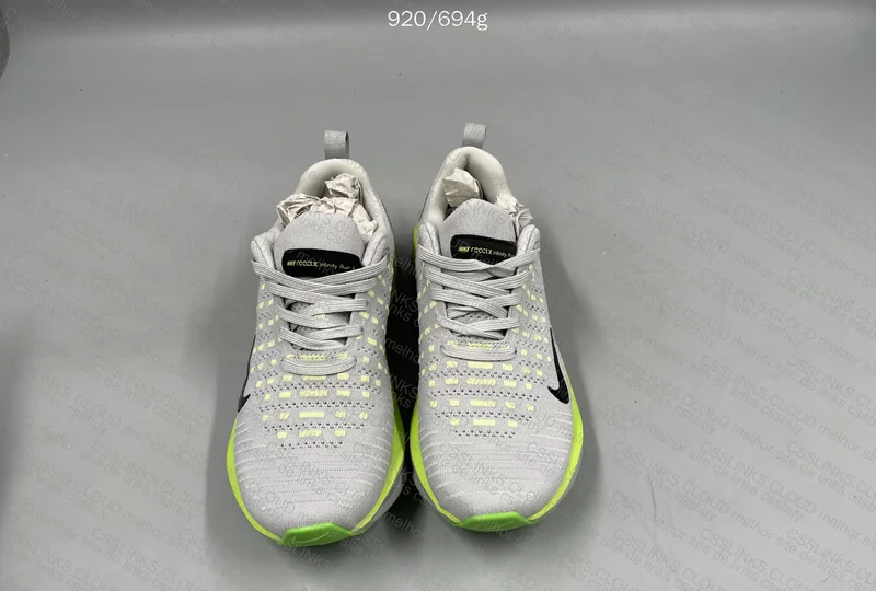 Nike Invincible Run 4 7