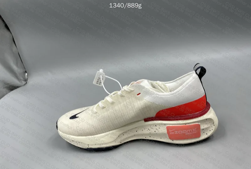 Nike Invincible Run3 4