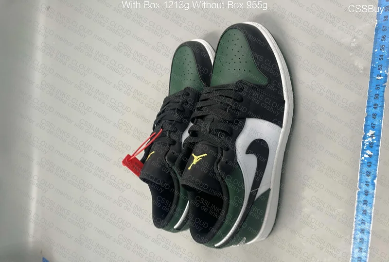 Nike Jordan 1 low green