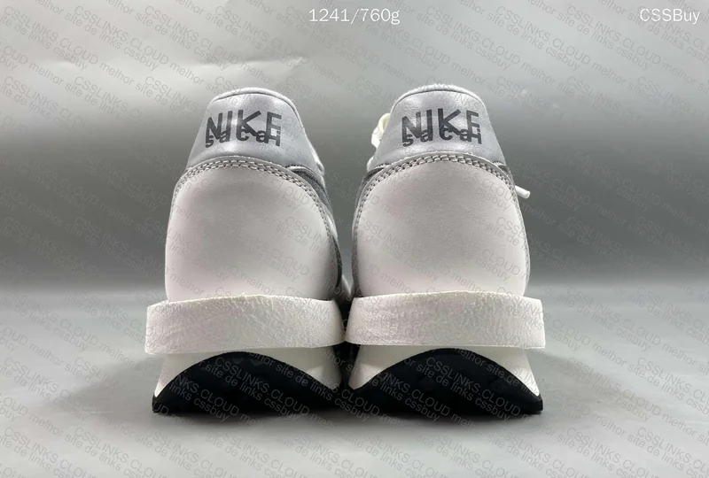 Nike LD Waffle x Sacai Summit white 2