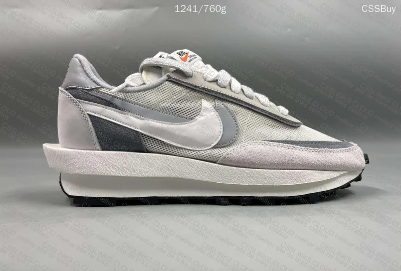 Nike LD Waffle x Sacai Summit white 5