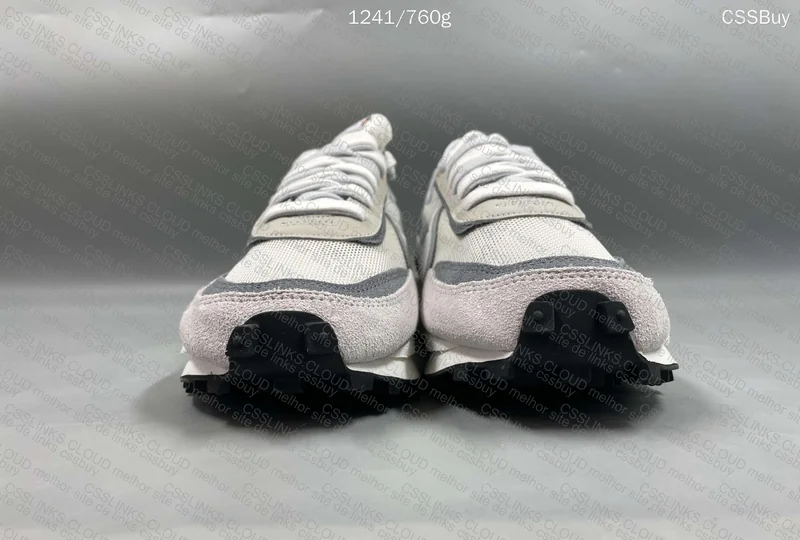 Nike LD Waffle x Sacai Summit white 8