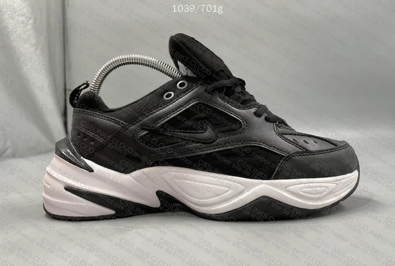 nike m2k tekno