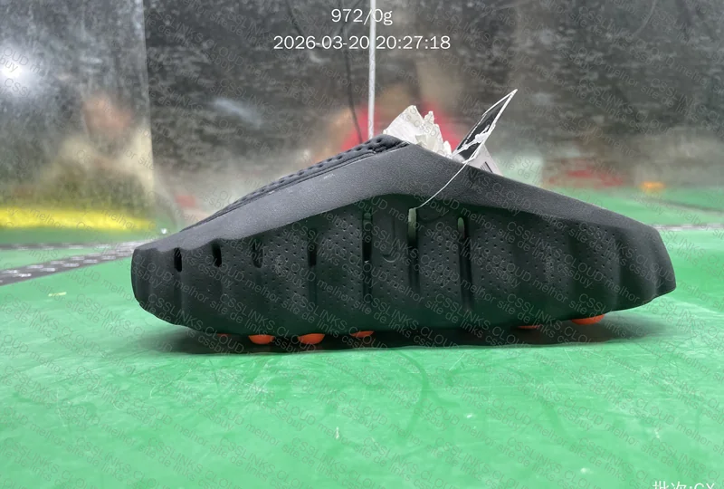 NIKE MIND 001 5
