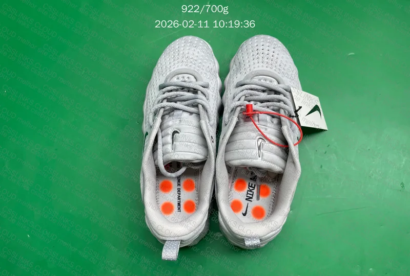 Nike Mind 002 4