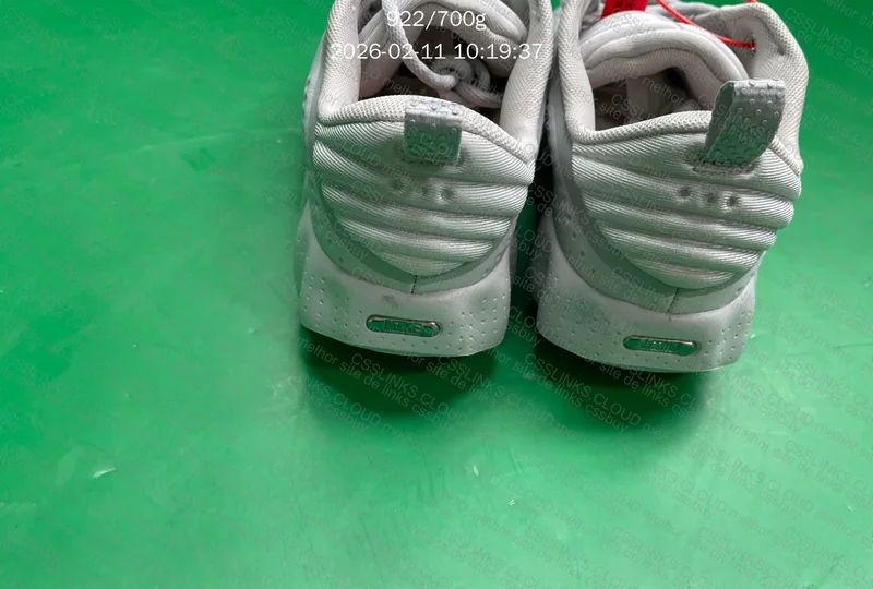 Nike Mind 002 9