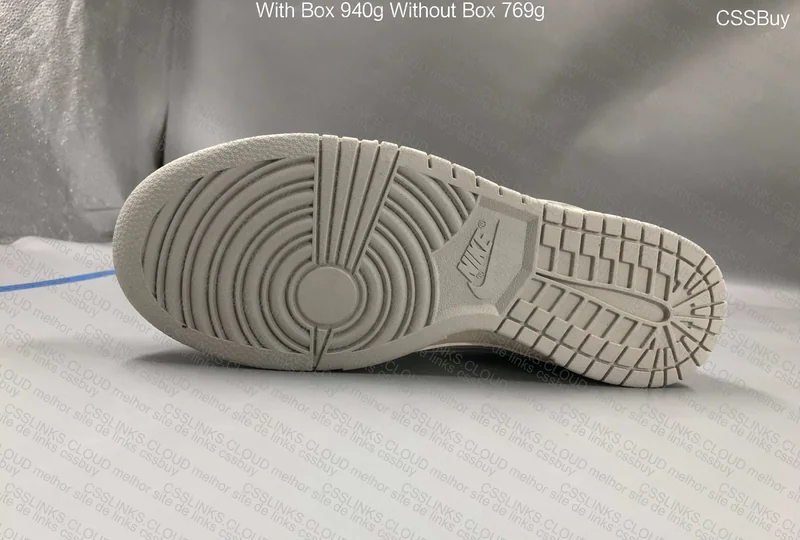 Nike Dunk Light Bone