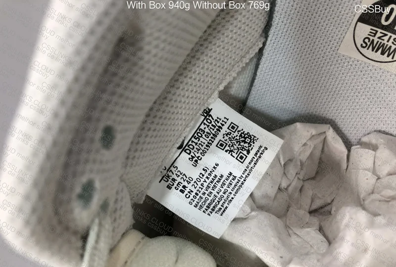 Nike Dunk Light Bone 6