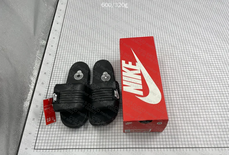 Nike Offcourt Adjust - Slide 7