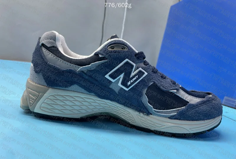 Nike p6000 e new balance 2