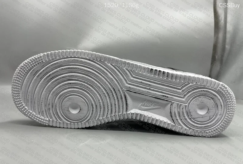 Nike Peaceminusone Paranoise 8