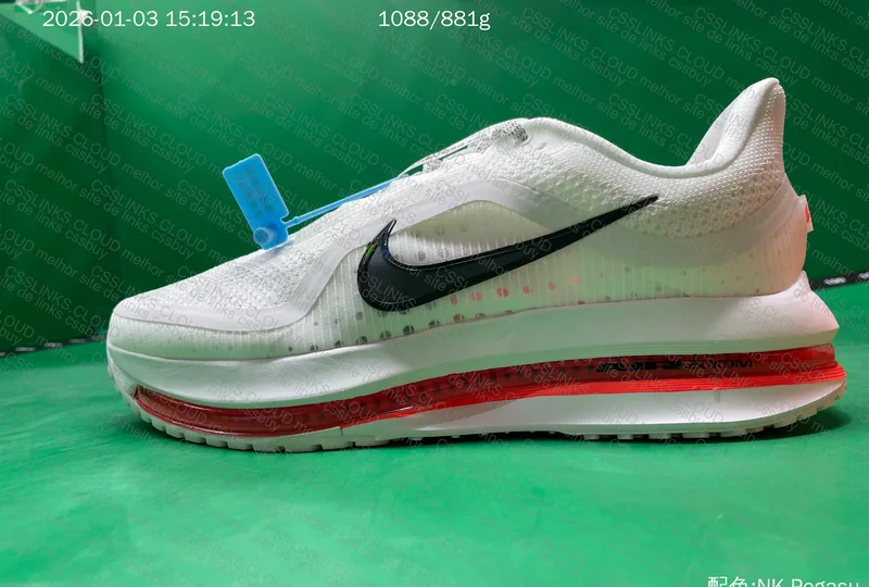 Nike Pegasus Premium - YH - HQ2592-101 8