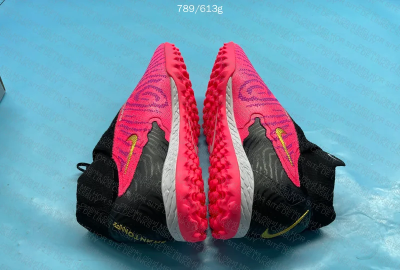 Nike phantom GX hyper pink society 5