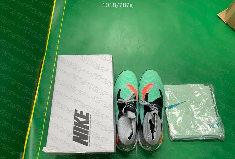 Nike Phantom GX III Elite TF 4