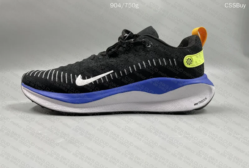 Nike React X 4