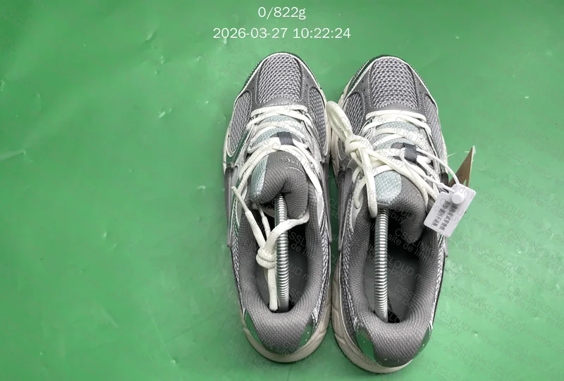 NIKE RNR V5 CEMENT 2