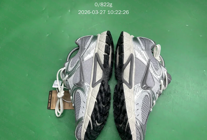 NIKE RNR V5 CEMENT 5