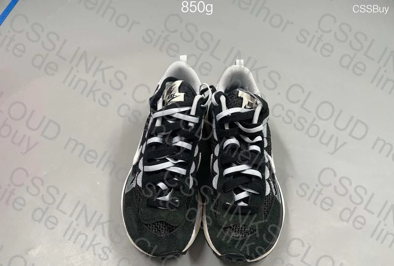 Nike Sacai VaporWaffle