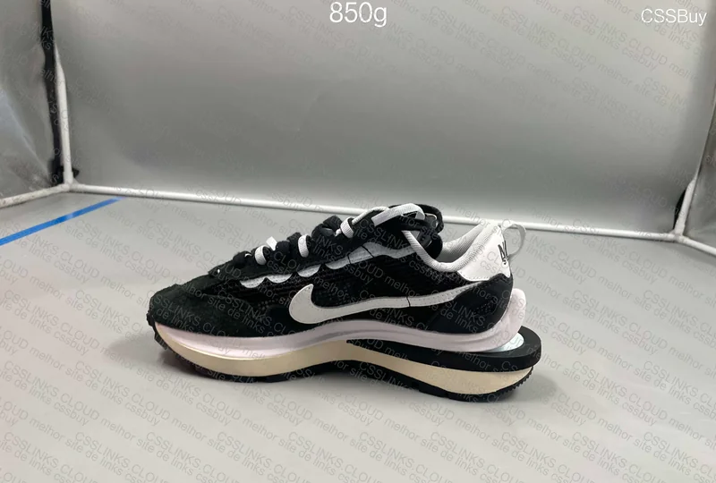 Nike Sacai VaporWaffle 2