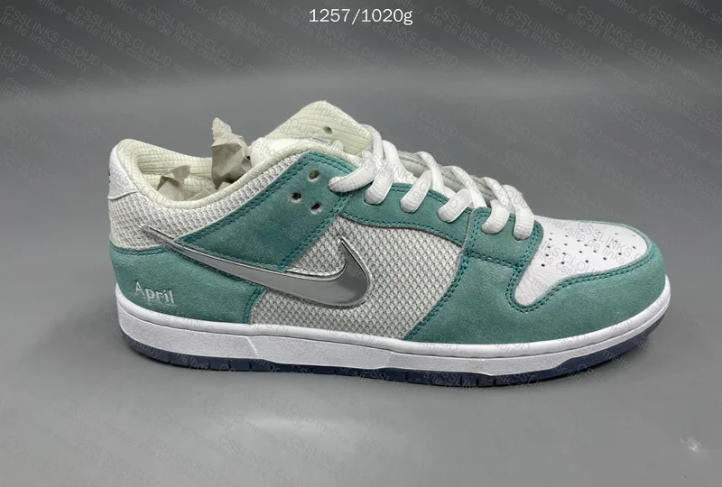 Nike SB Dunk April 3