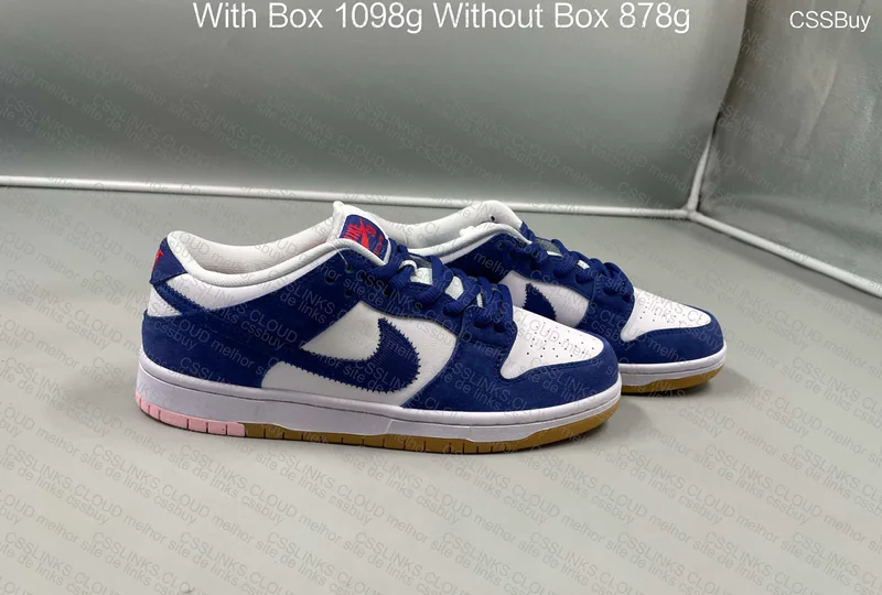 Nike SB Dunk - Los Angeles Dodgers (Bubble Gum) 4